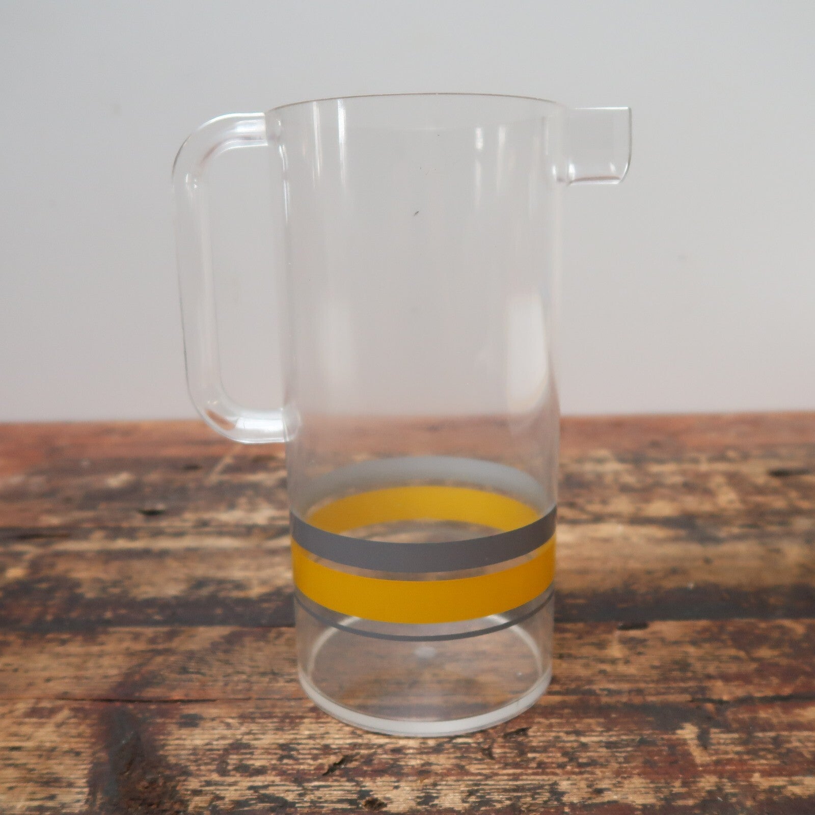 GUZZINI Acrylic 2 Serving Trays & 1 Pitcher by Paolo Tilche 1970's (Set of 3)