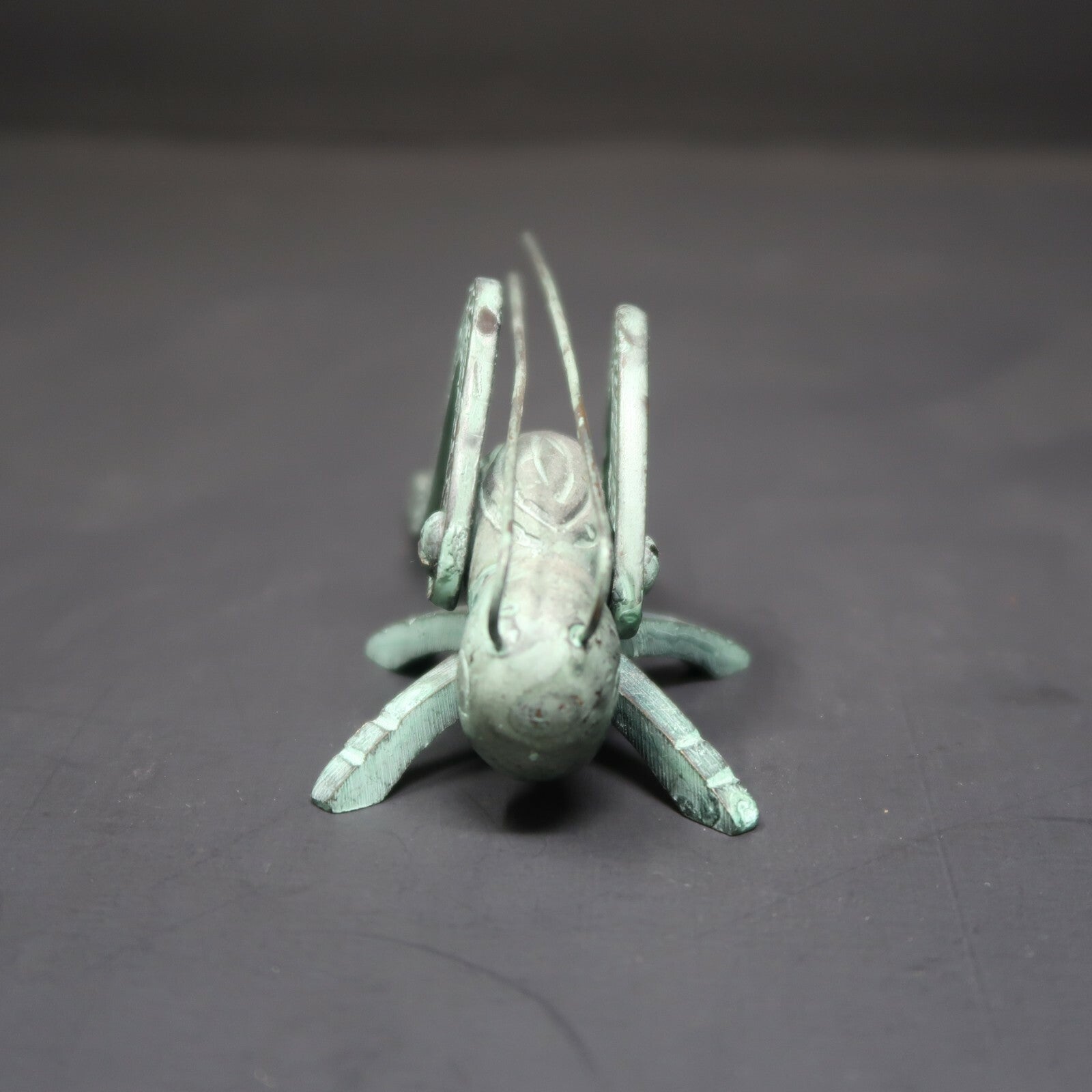 Vintage Metal Grasshopper Green Patina L 4"
