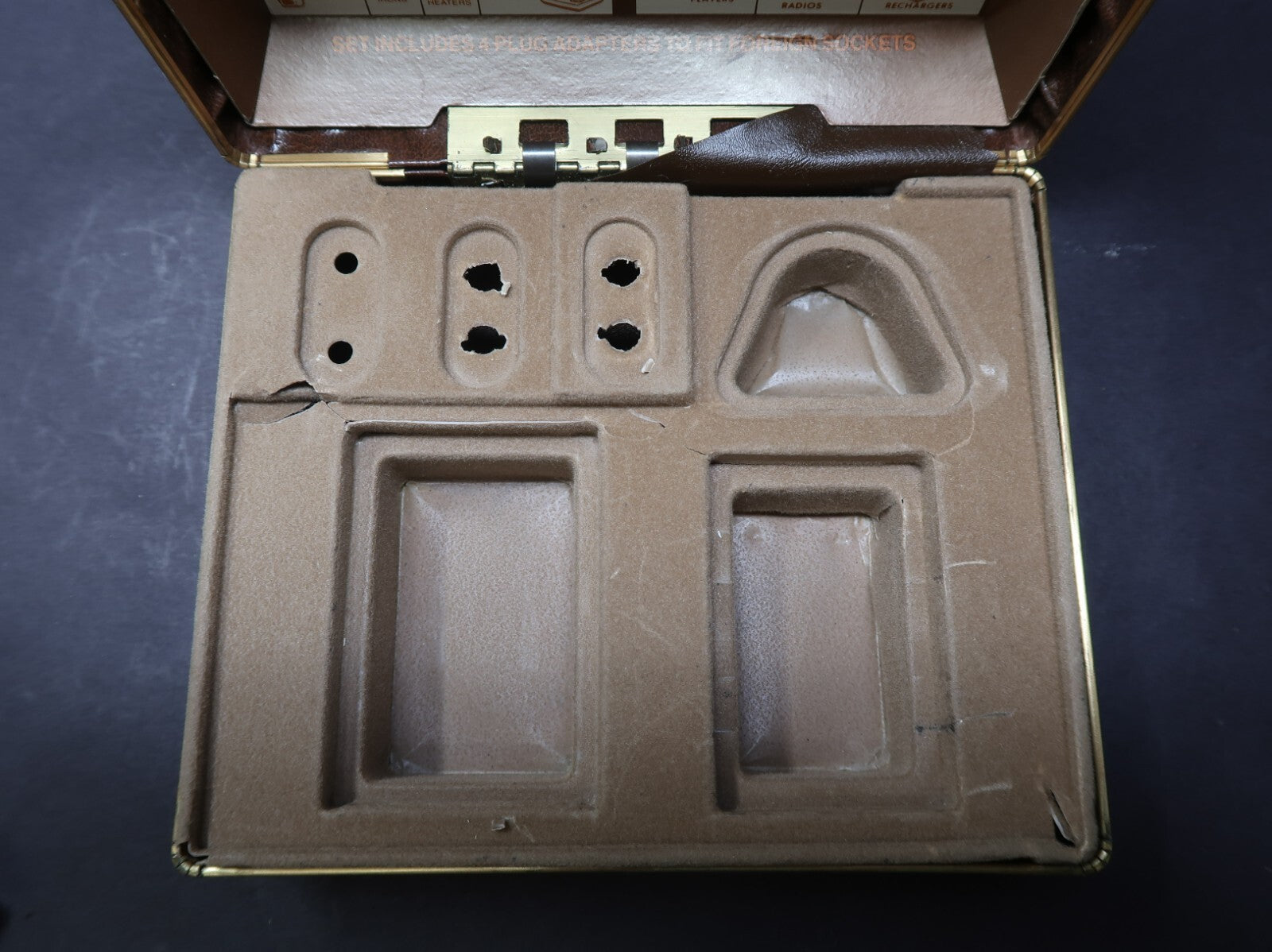 Franzus Deluxe Foreign Electricity Converter Kit Model TK-16