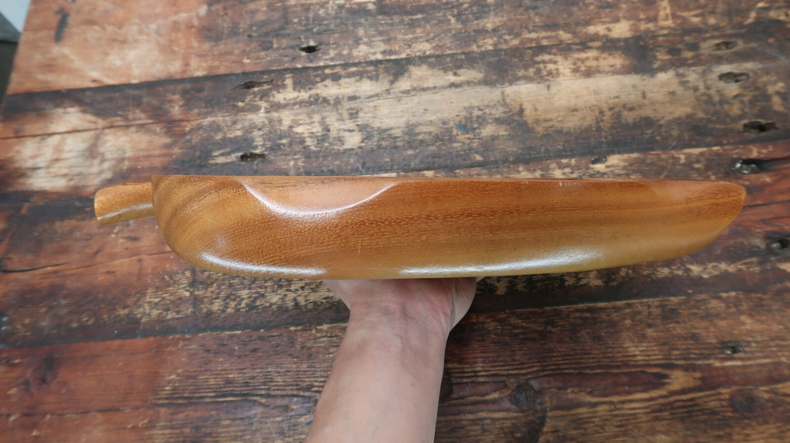 Vintage House of Monkey Pod Hawaii's Finest Leaf Shaped Wood Bowl 16" x 9.5"
