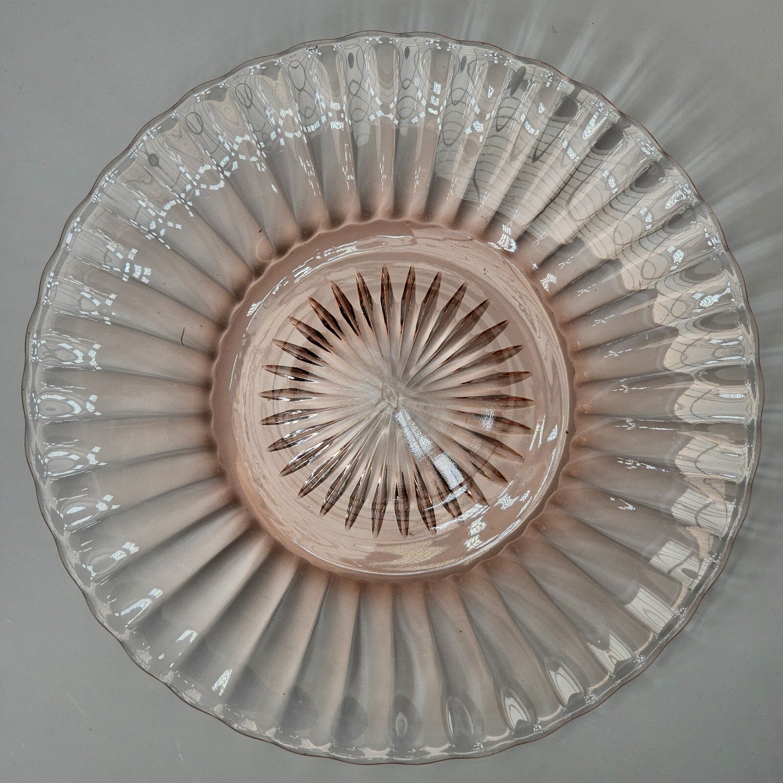 Heisey 7 1/2" Salad Plate Ridge and Star Pink Flamingo