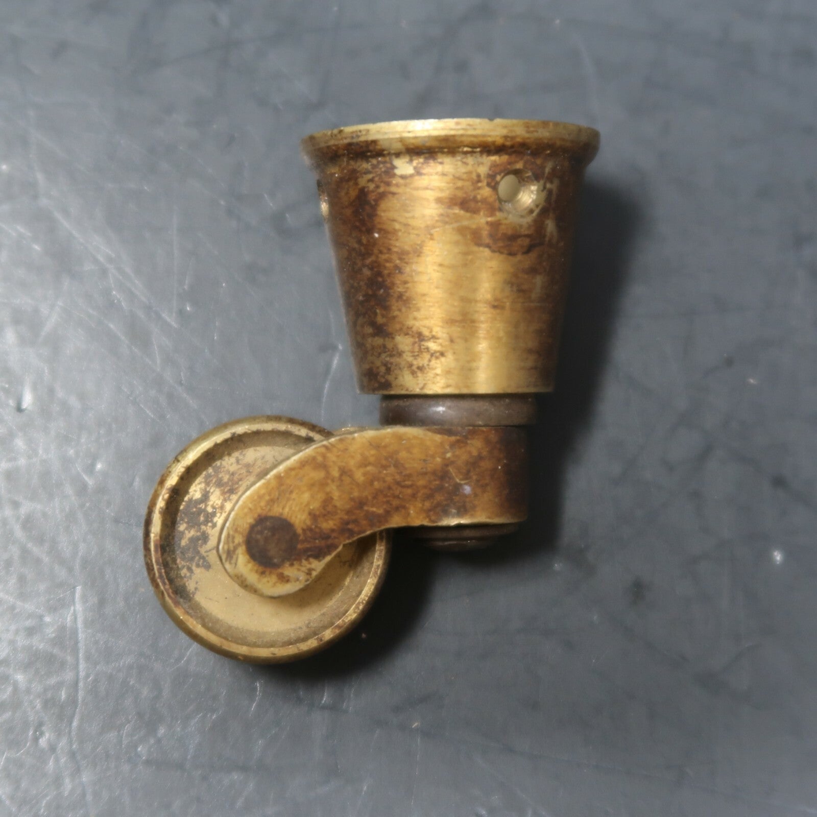 Antique Brass Metal Caster Wheel Hardware