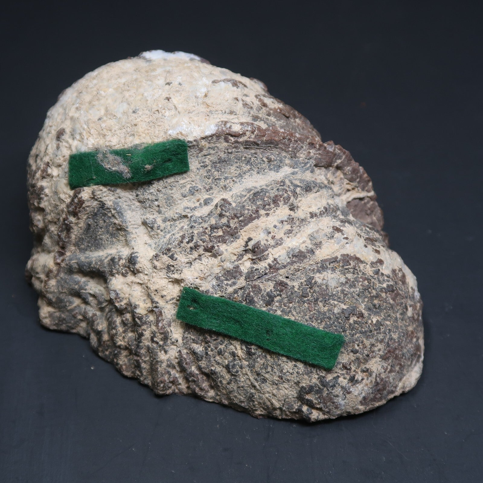 33.5oz. / 952g  Polished Natural Agate Geode (L 6" x H 4" x D 3")