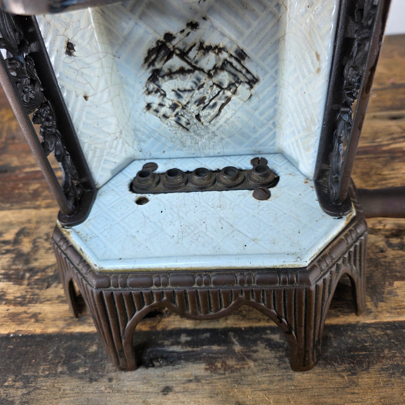 Antique Welsbach "Kern Radiator" Ornate Cast Iron Gas Heater (c.1895–1915)