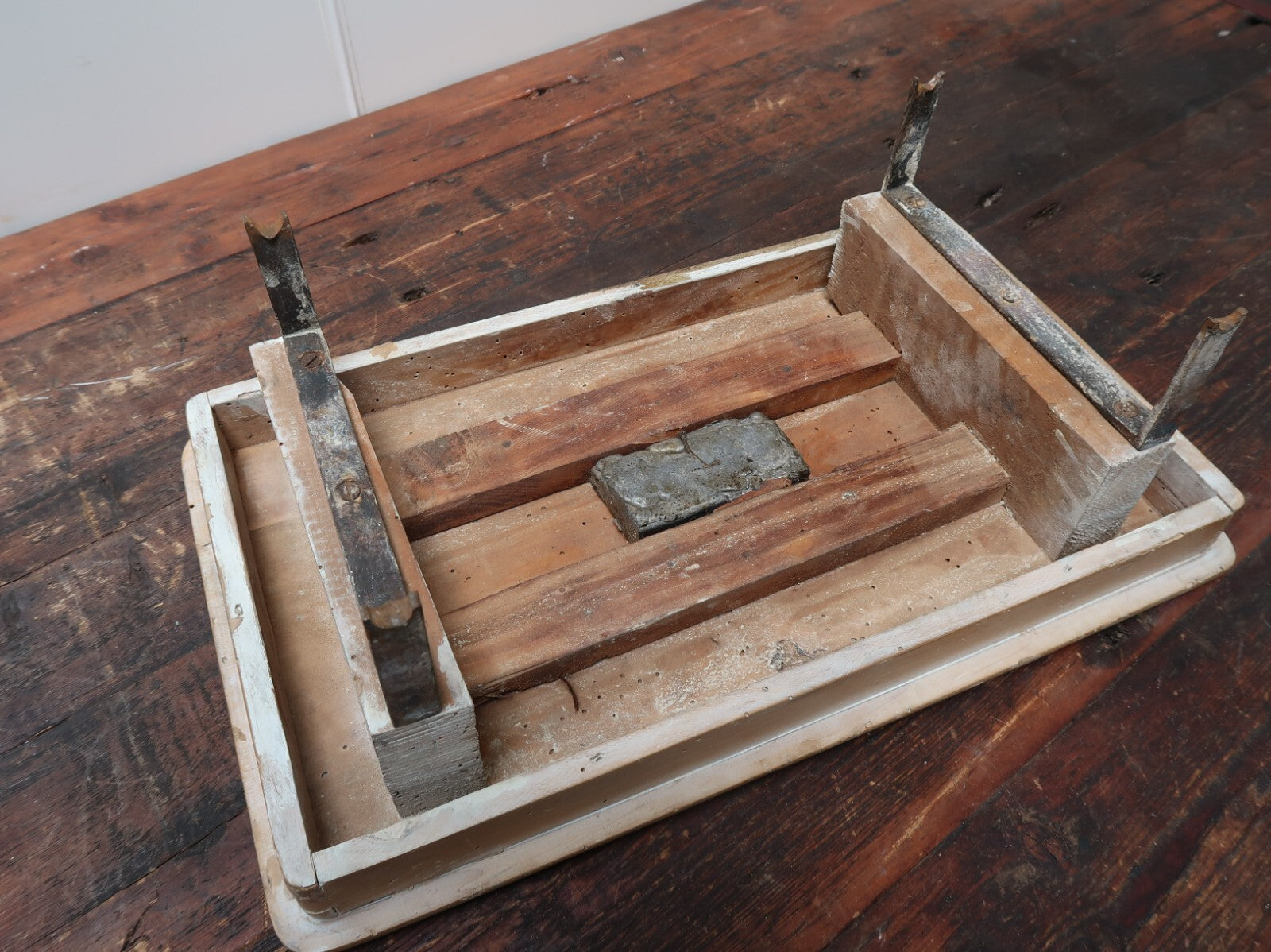 Antique P. VENTI CHILOG Scale Wood and Metal made In Italy