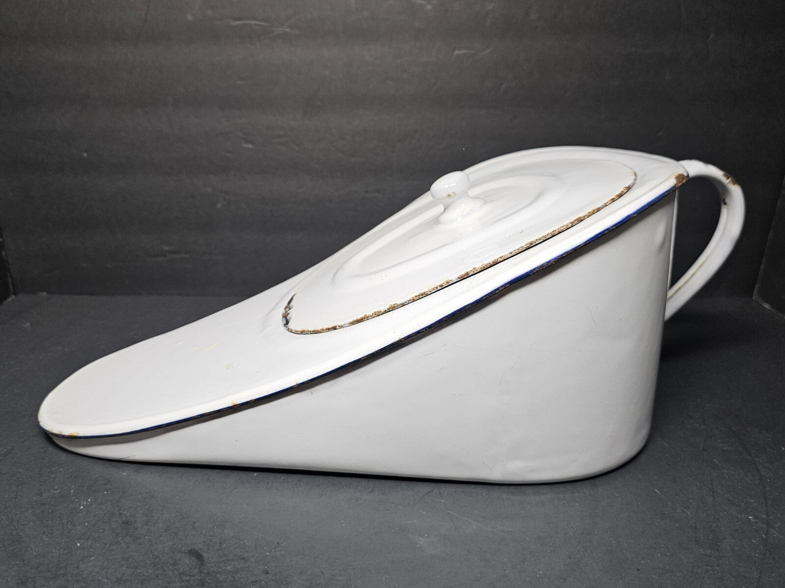 Vintage Hospital Enamelware Bed Pan With Lid & Handle