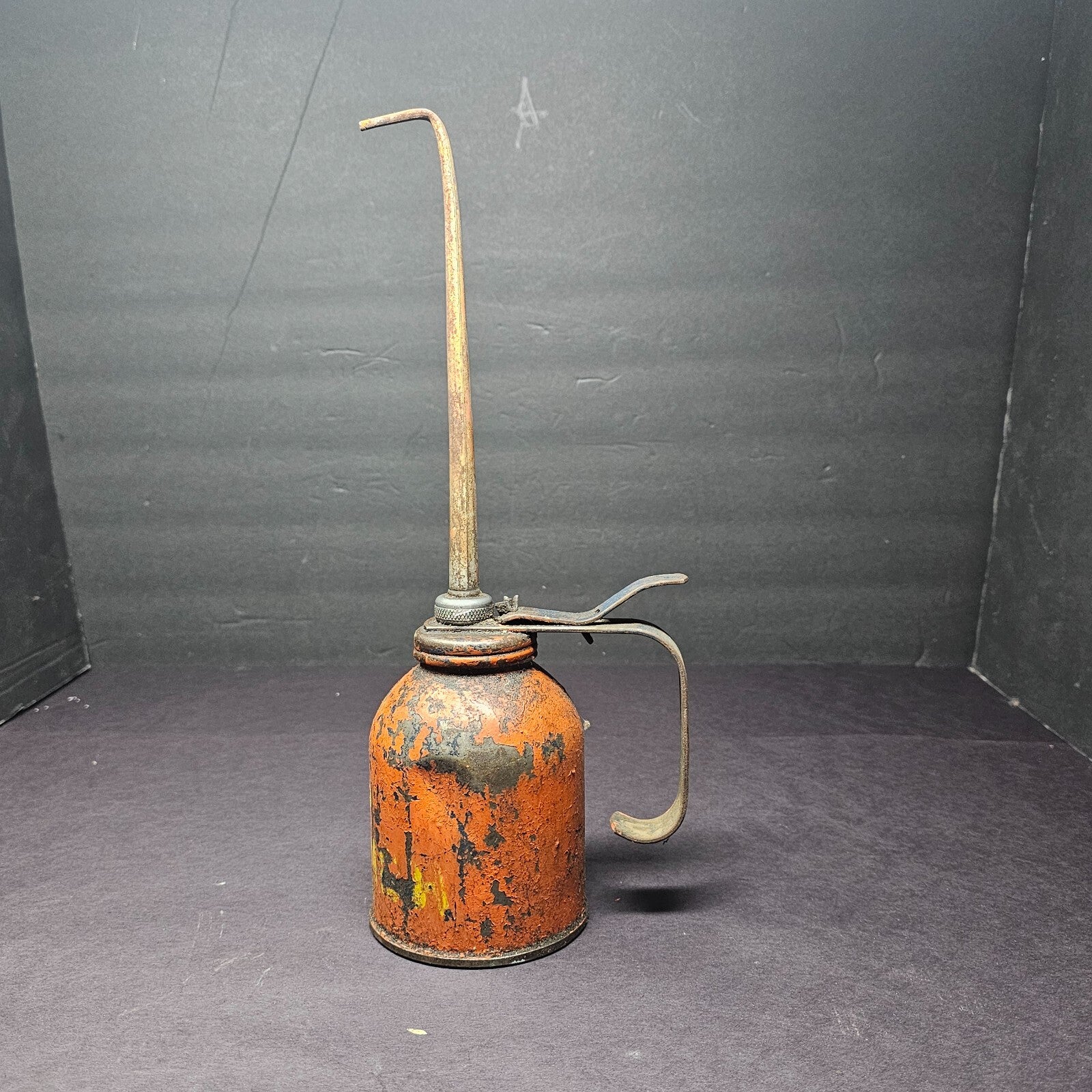 Vintage Eagle Oiler