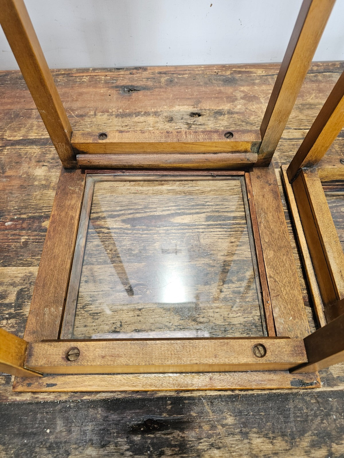 Antique 1920s FLINT & HORNER Hand-painted Nesting Tables with Pencil Post Legs