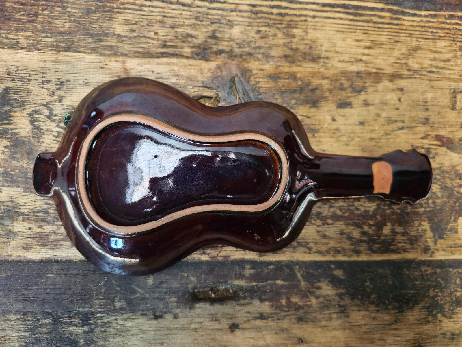 Vintage Ceramic Guitar Ashtray / Trinket Dish with Hand-Painted Moriage Detail
