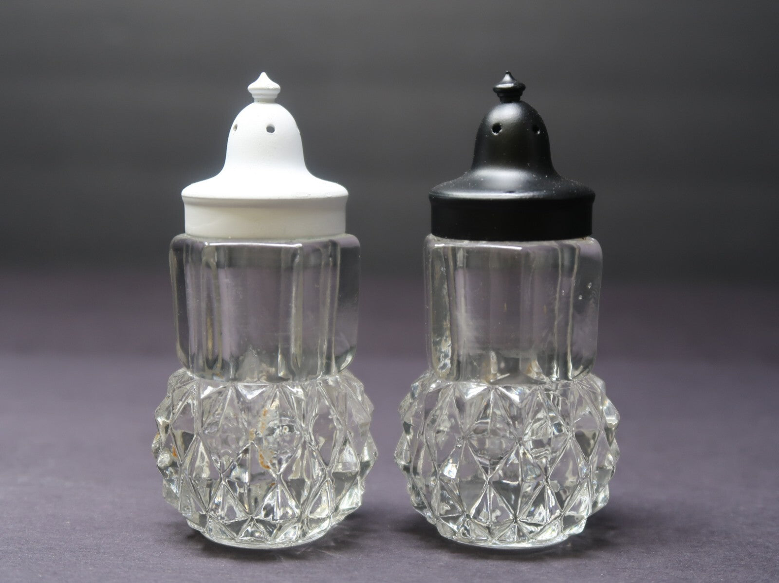 Salt and Pepper Shakers Set 1.75" x 1.75" x H4"