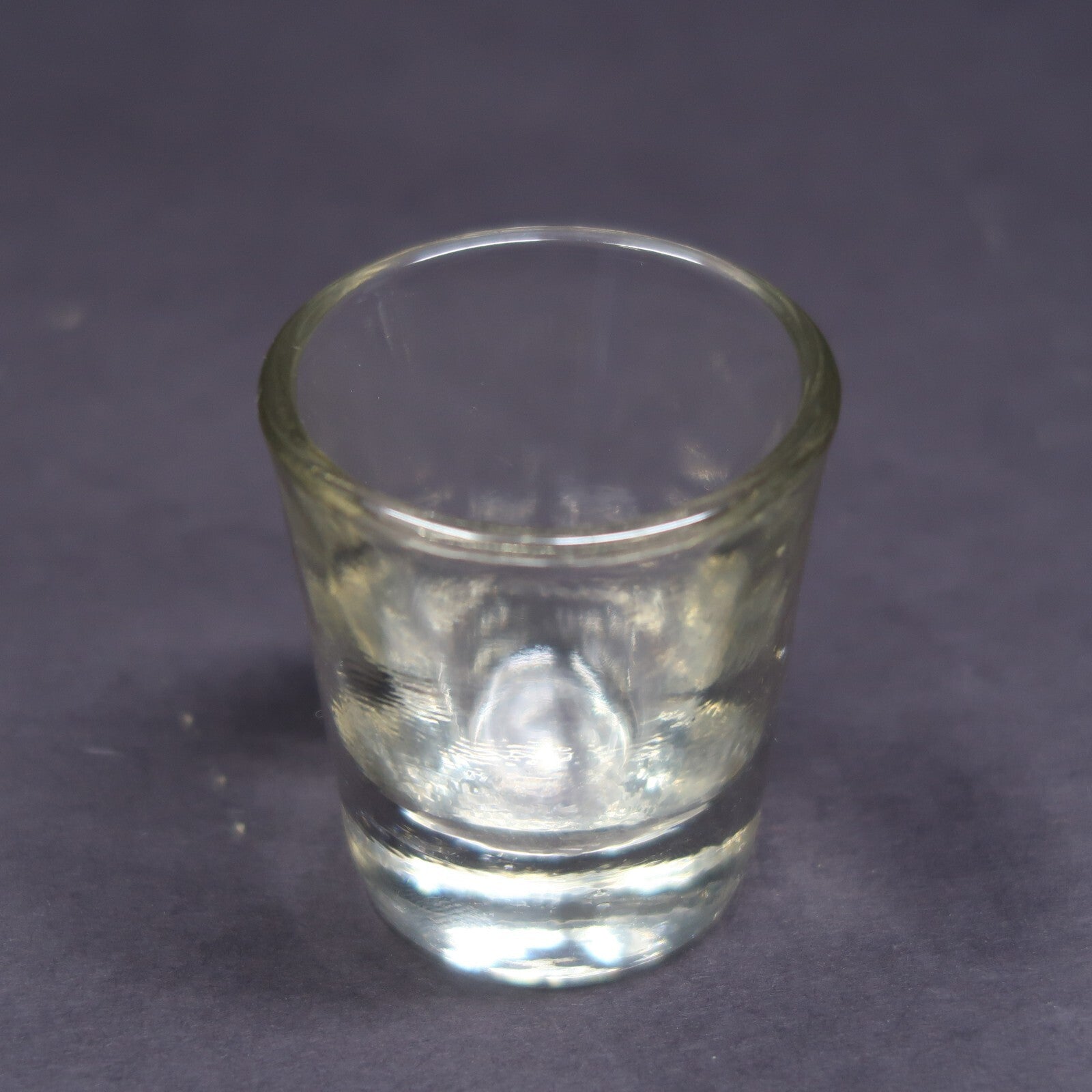 Light-colored Shot Glass H 2"