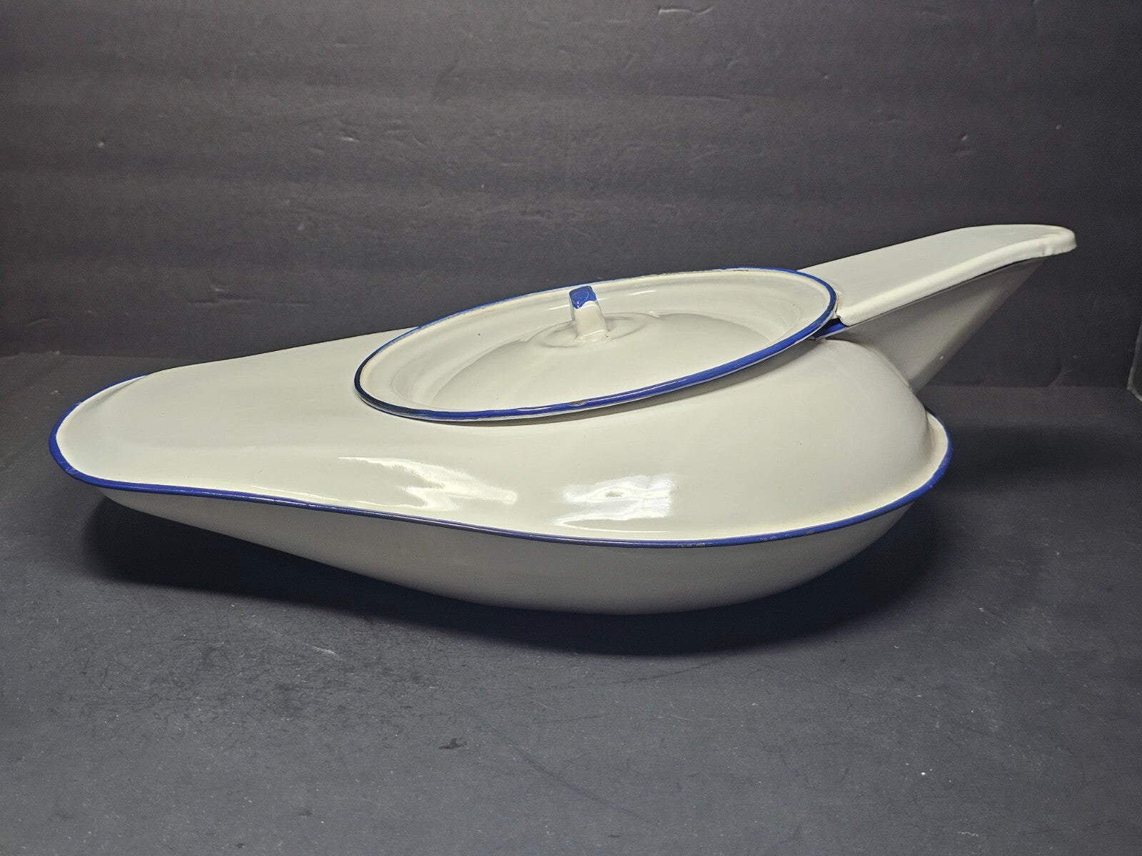 Vintage Hospital White Enamel Bed Pan With Lid