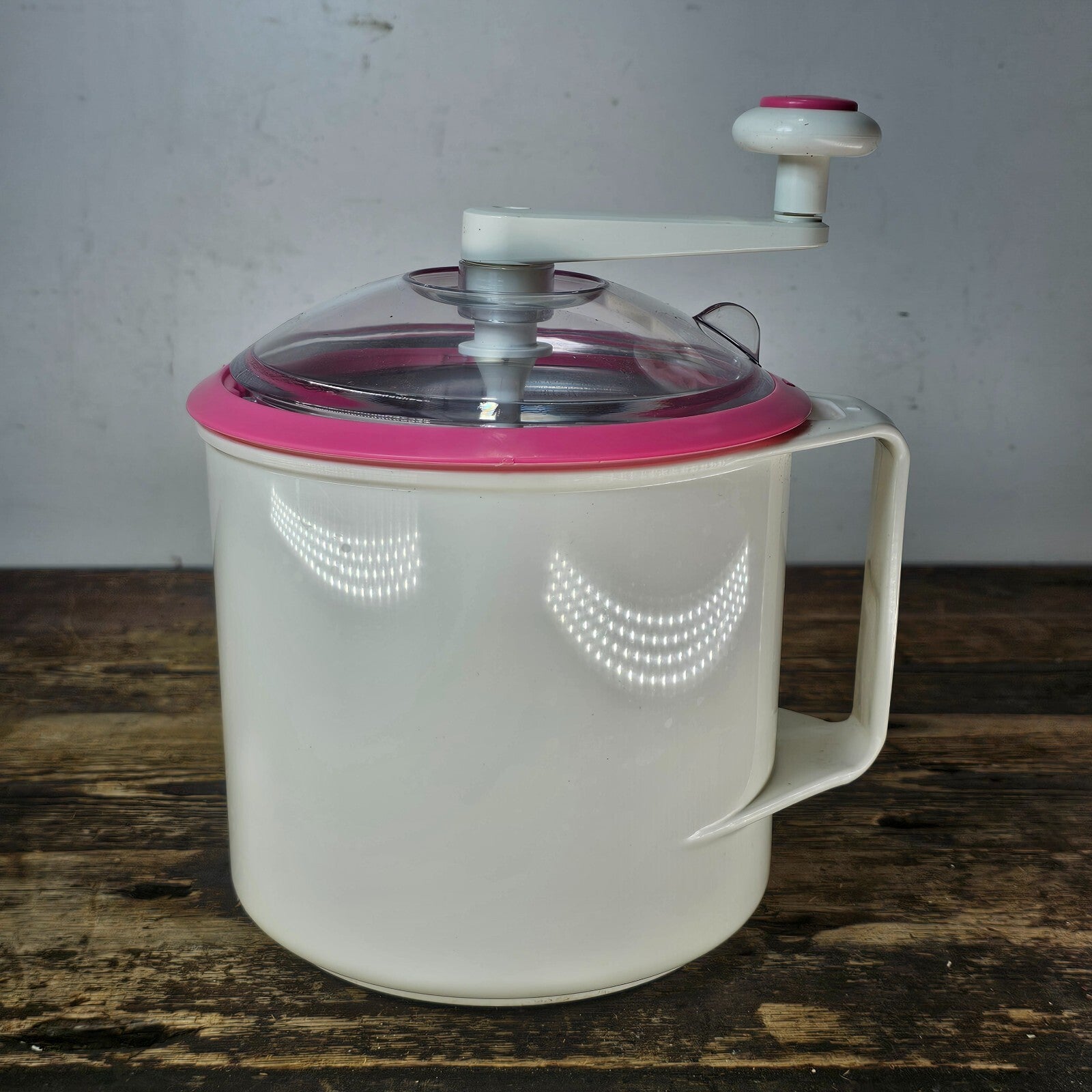 Donvier Ice Cream Maker 2 Pints Pink Trim Hand Crank