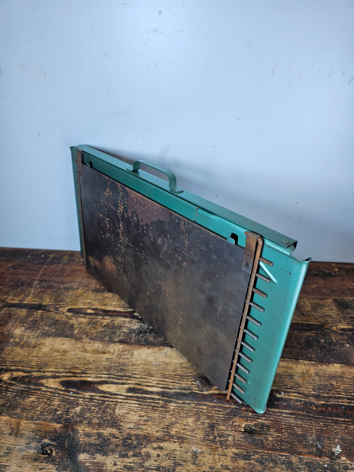 1960s Foldaway Picnic Grille Holland Industries Inc. Buffalo, New York