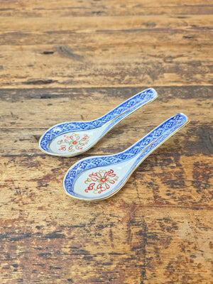 Vintage Chinese Porcelain Spoons Pair Blue White Red Gold, 5.5"