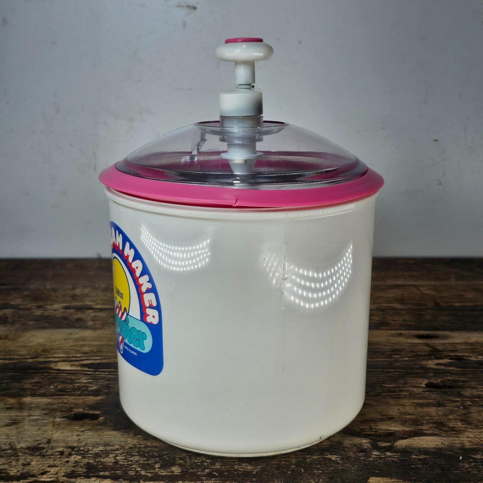 Donvier Ice Cream Maker 2 Pints Pink Trim Hand Crank
