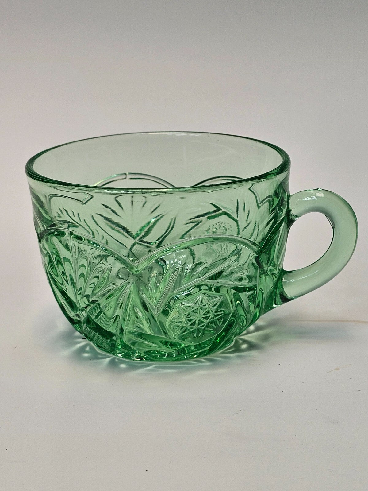 Heisey Pinwheel and Fan Green Moongleam Punch Cup