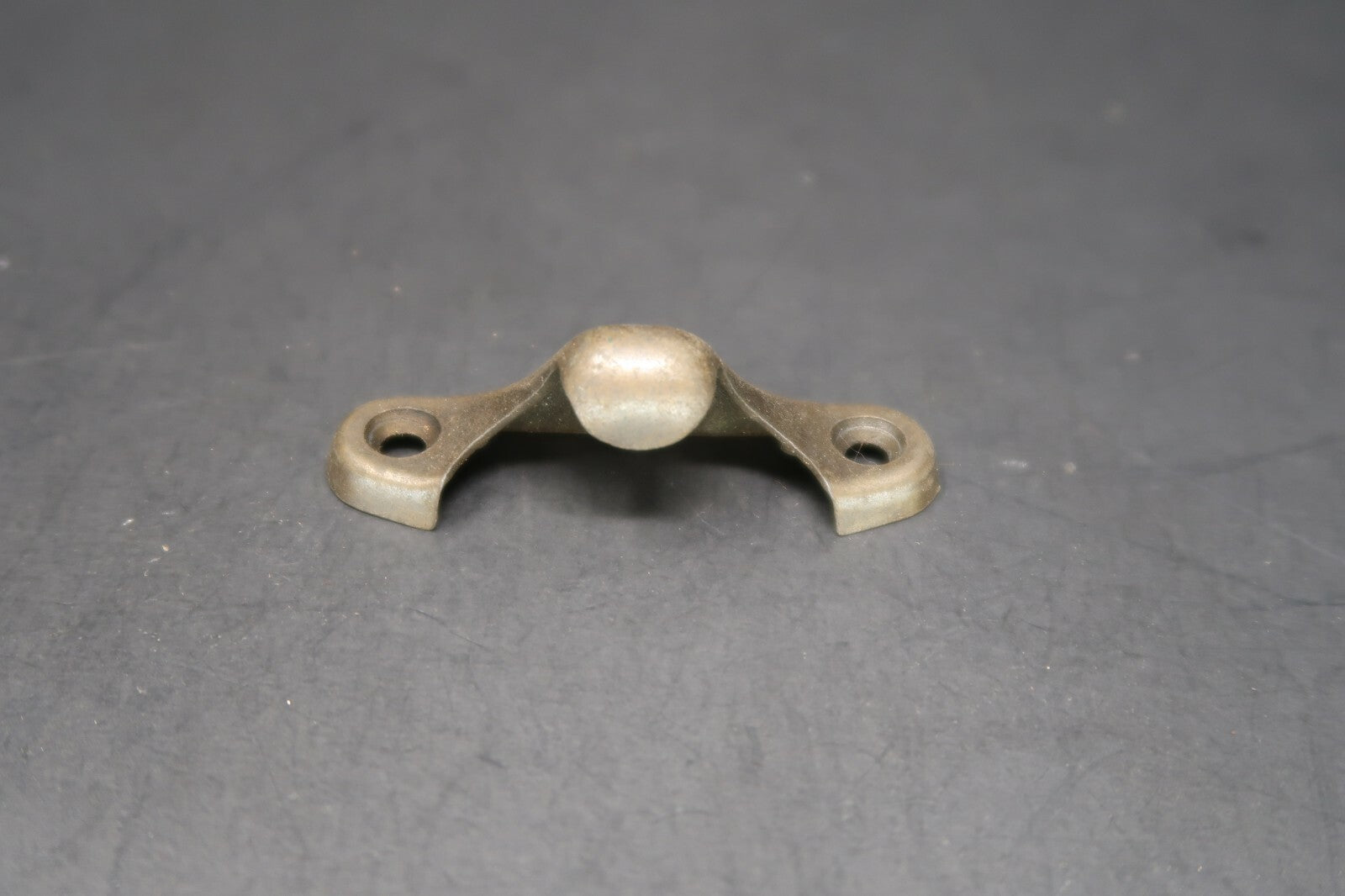 Vintage Window Latch Sash Lock With Lifter (M)