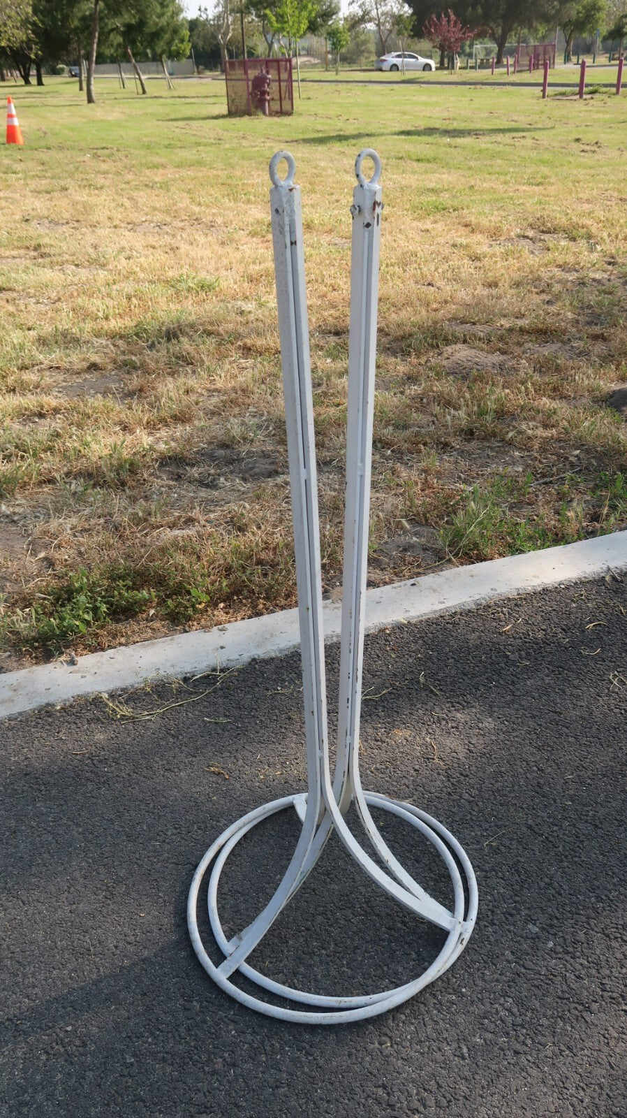 2 Vintage Free Standing Steel Stanchions 40.5" White Aisle Divider (A)