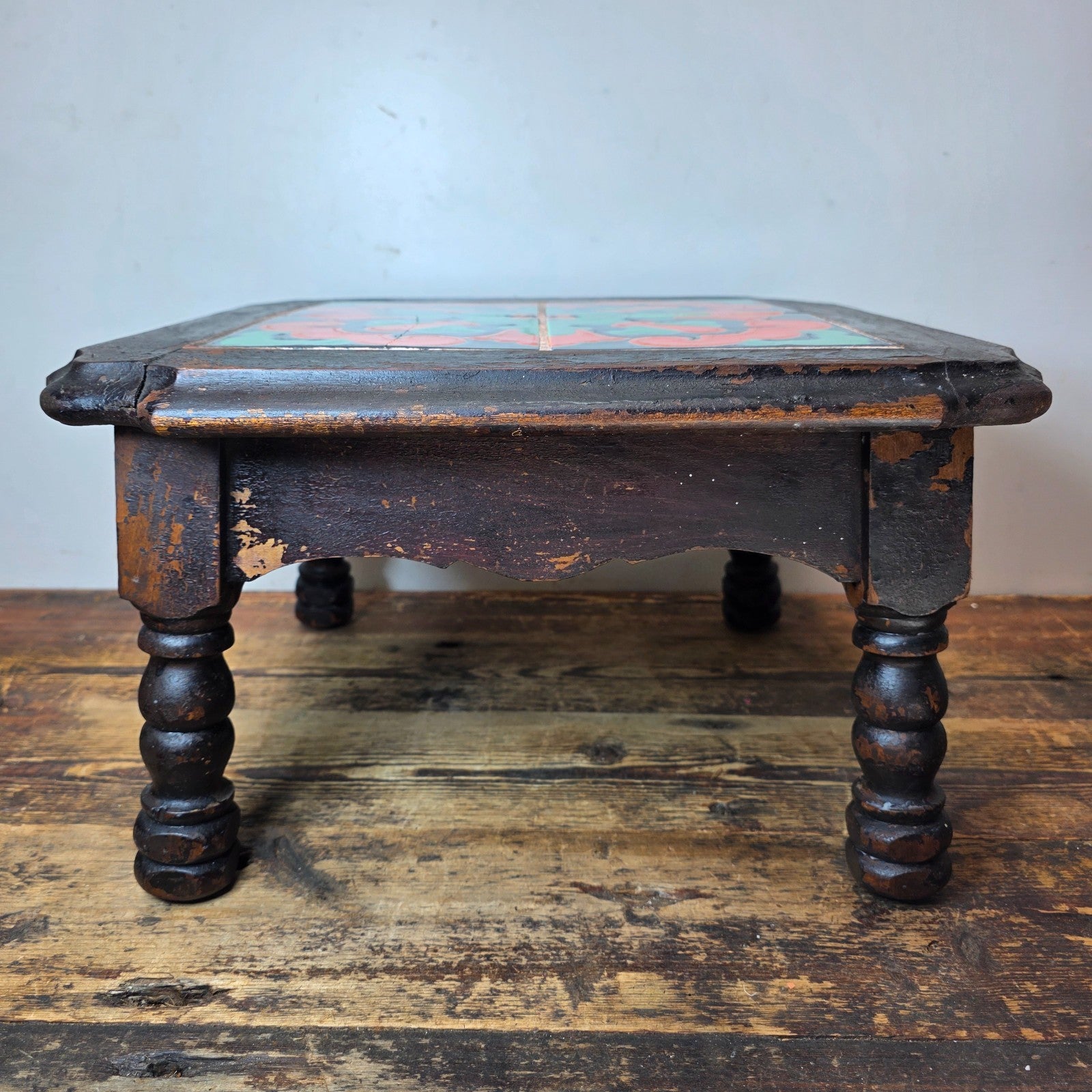 Antique Tile Top Table Sterling Furniture Santa Monica/Taylor Style California