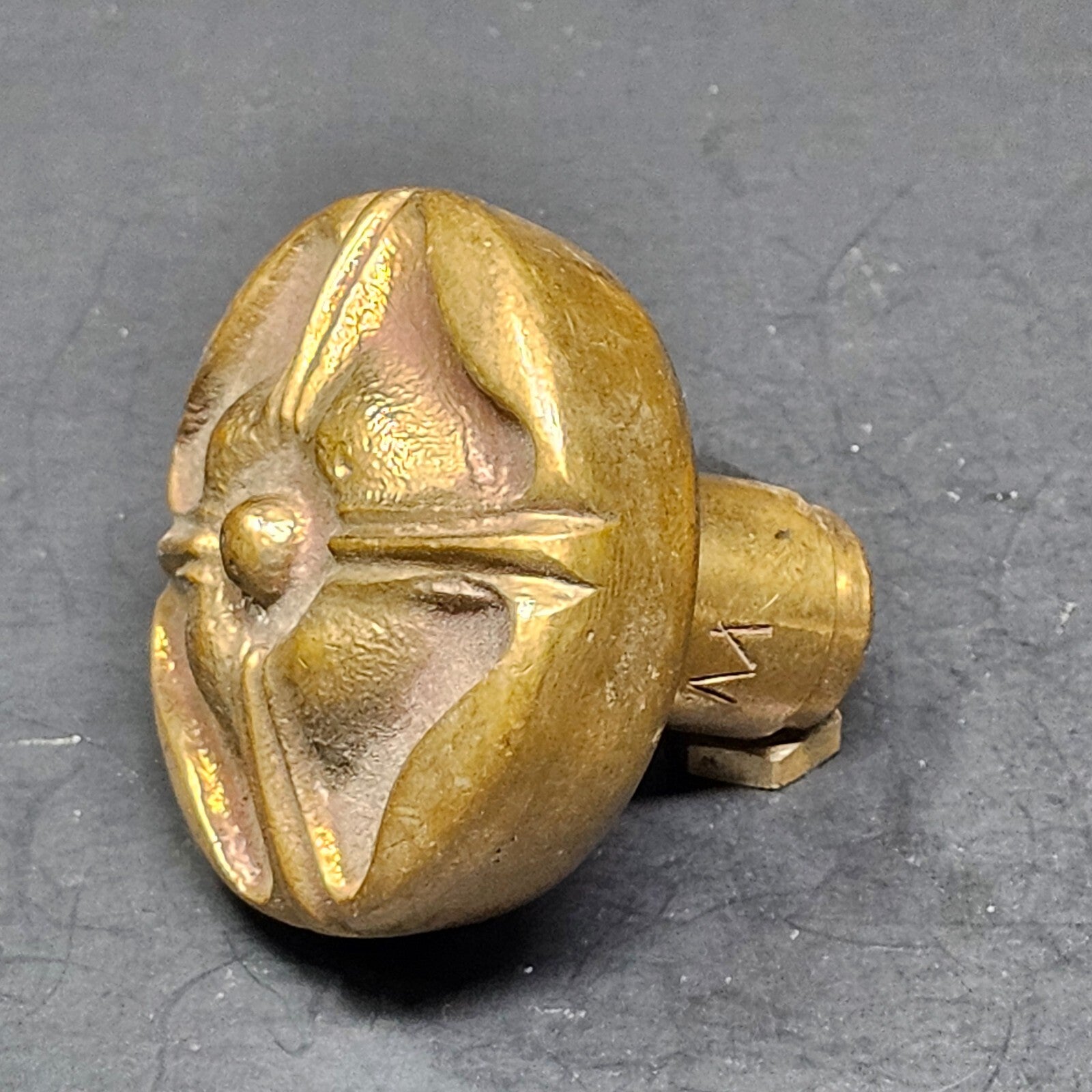 Vintage Single Door Knob Solid Brass (11 oz.)