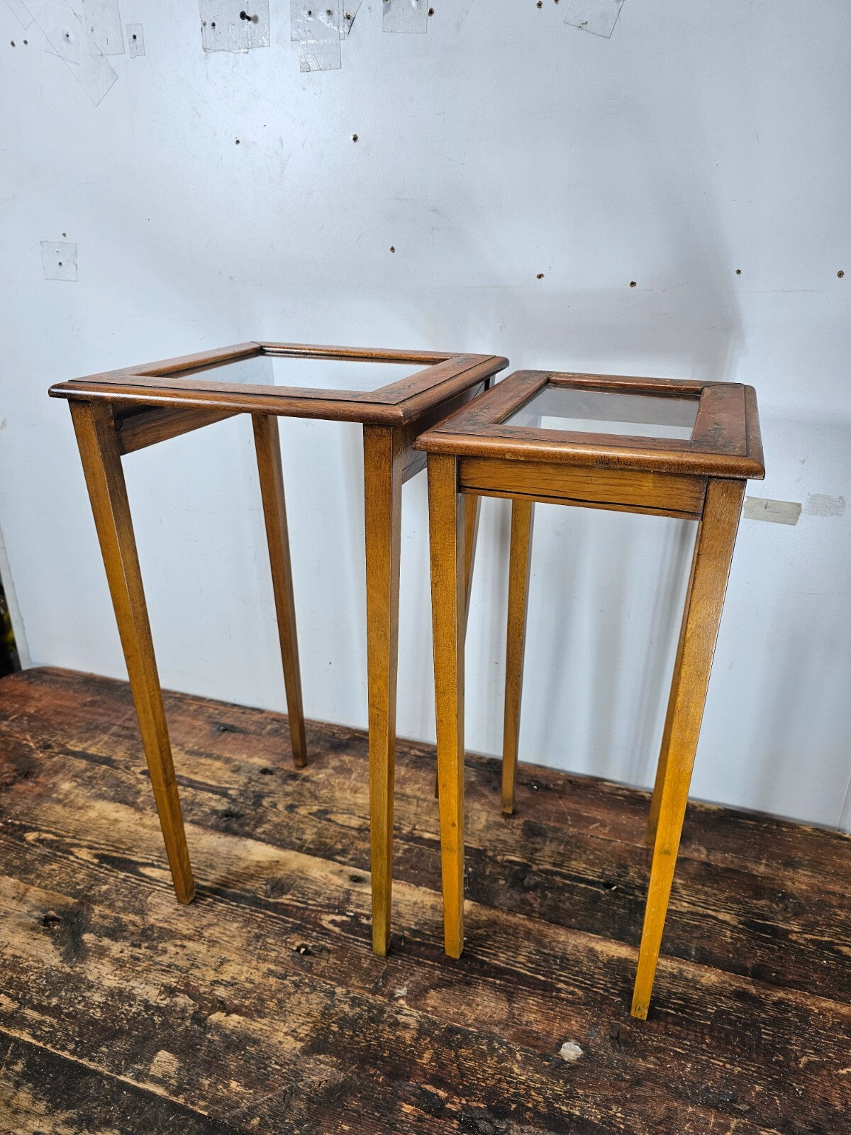 Antique 1920s FLINT & HORNER Hand-painted Nesting Tables with Pencil Post Legs