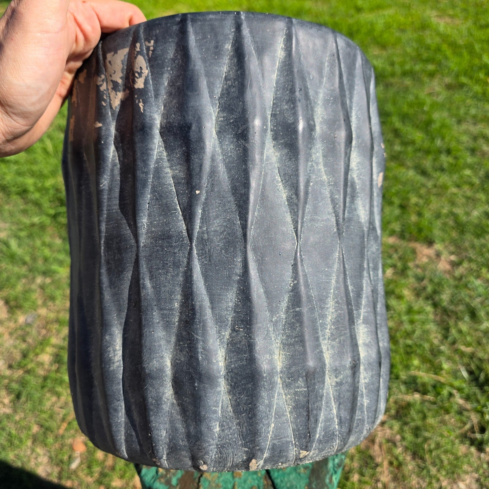 Graphite Fiber-Cement Faceted Planter Diamond Texture 10"Dia x 11"H