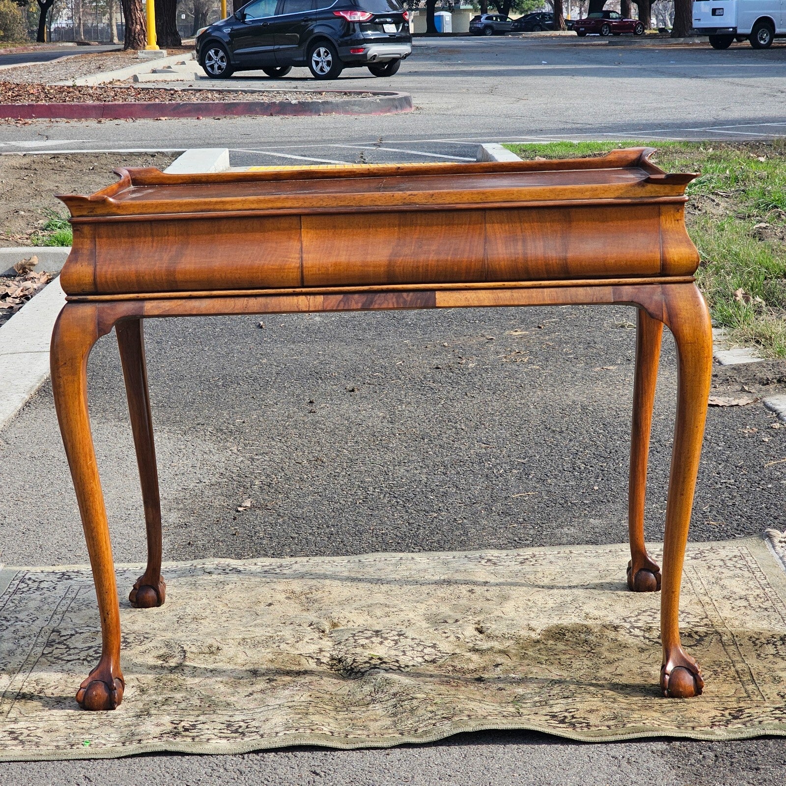 Antique Queen Anne style Tea Table With Burled Walnut On The Top