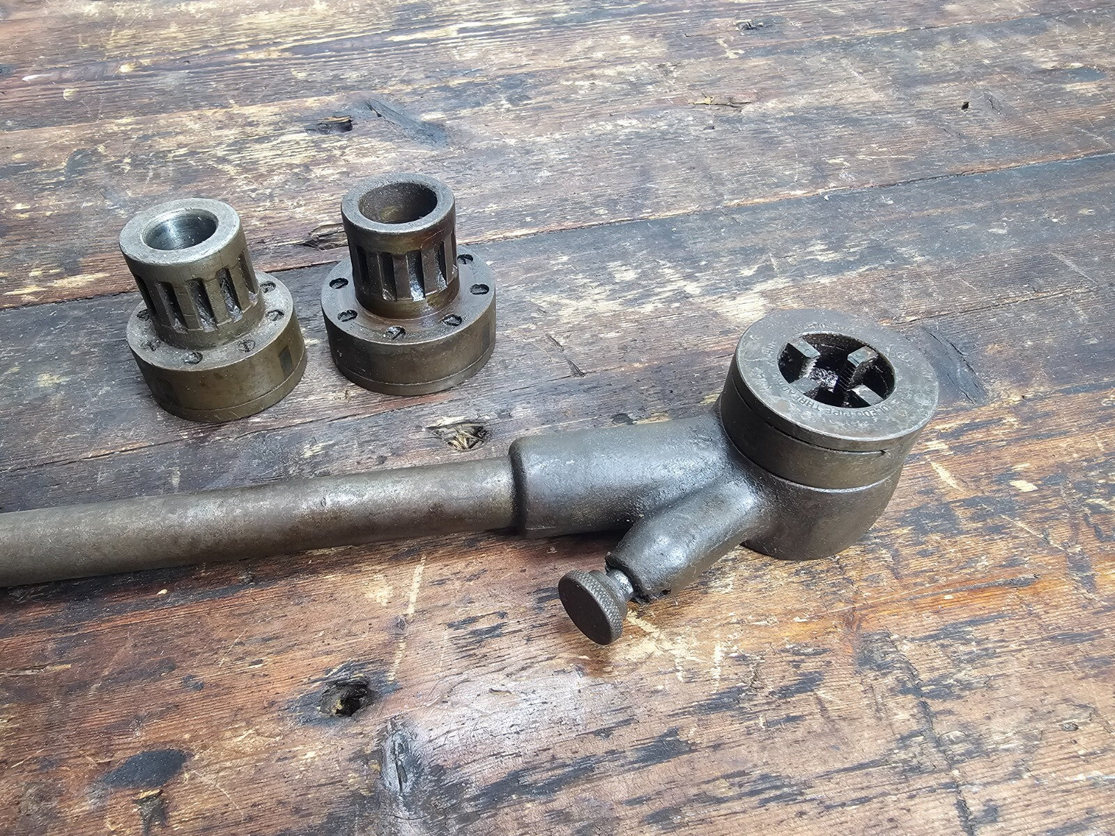 Toledo Pipe Threading Machine Co. with 3 Dies 3/4, 1/2, 3/8" Vintage