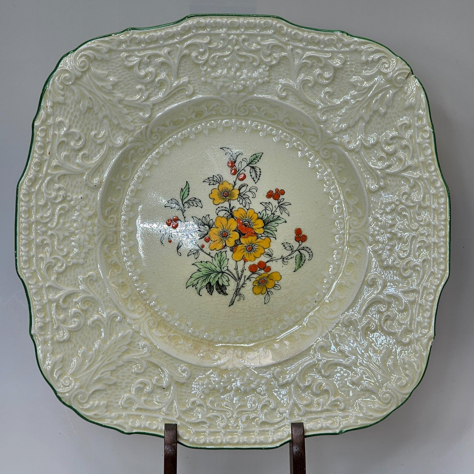 Ridgewood Royal Cauldon England Est 1774 Square Floral Ivory Dinner Plate 8 1/2"