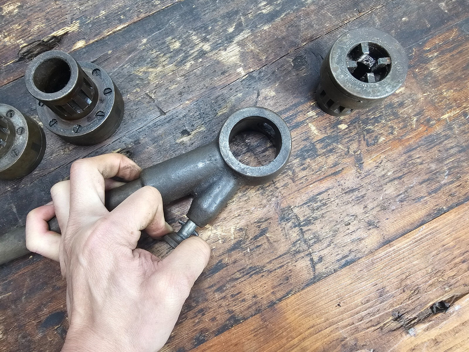 Toledo Pipe Threading Machine Co. with 3 Dies 3/4, 1/2, 3/8" Vintage