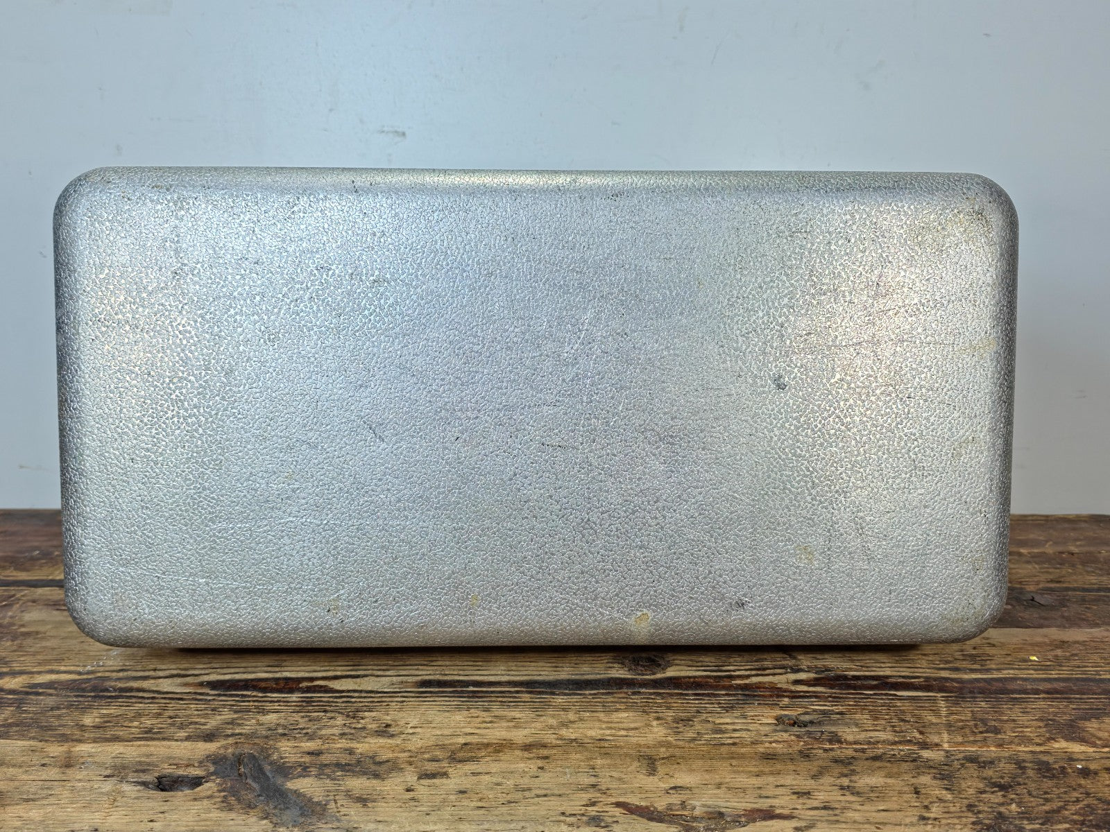Vintage UMCO 1000A Aluminum Tackle Box 1960s 7-Tray Fishing Lure Case USA