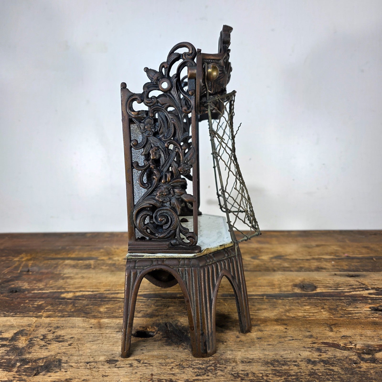 Antique Welsbach "Kern Radiator" Ornate Cast Iron Gas Heater (c.1895–1915)