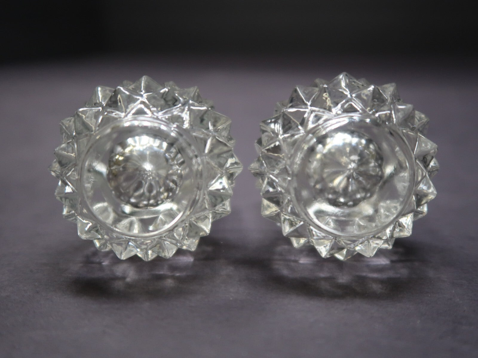 Salt and Pepper Shakers Set 1.75" x 1.75" x H4"