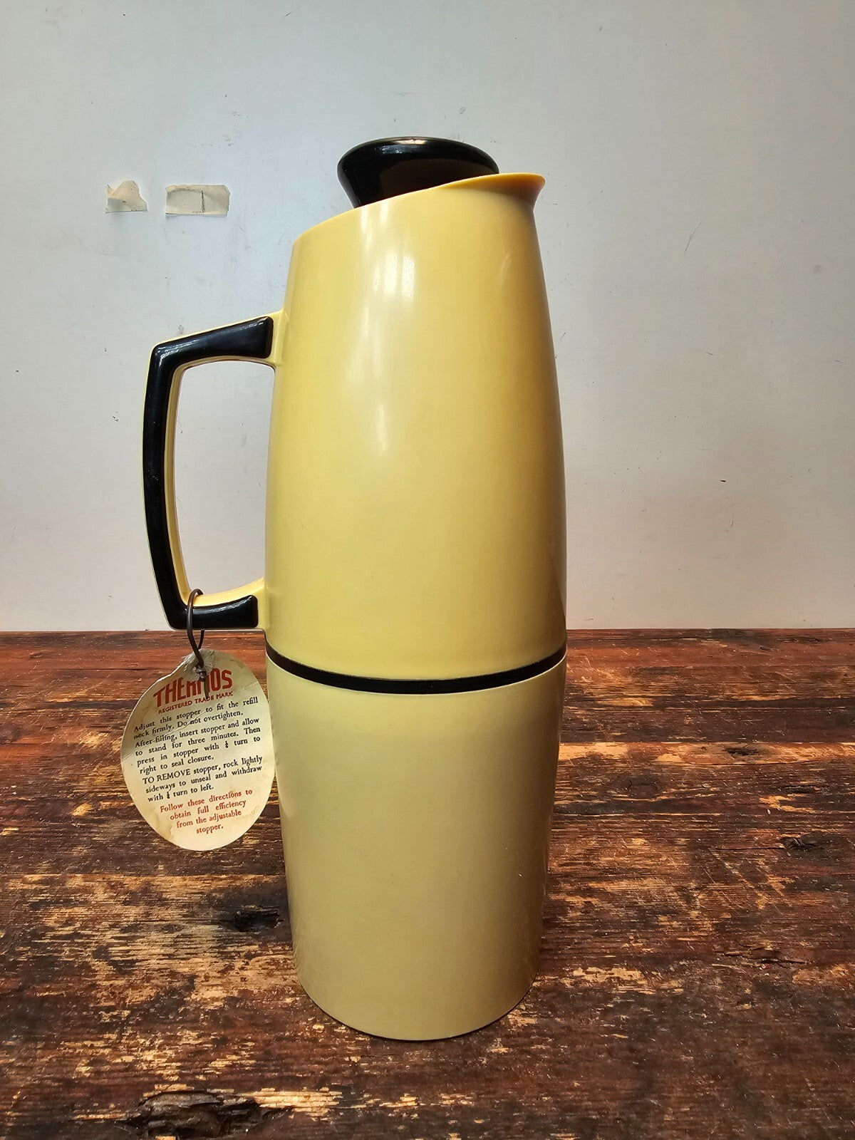 Thermos Vacuum Jag Flask 58Q Black & Yellow Made In England 1950's