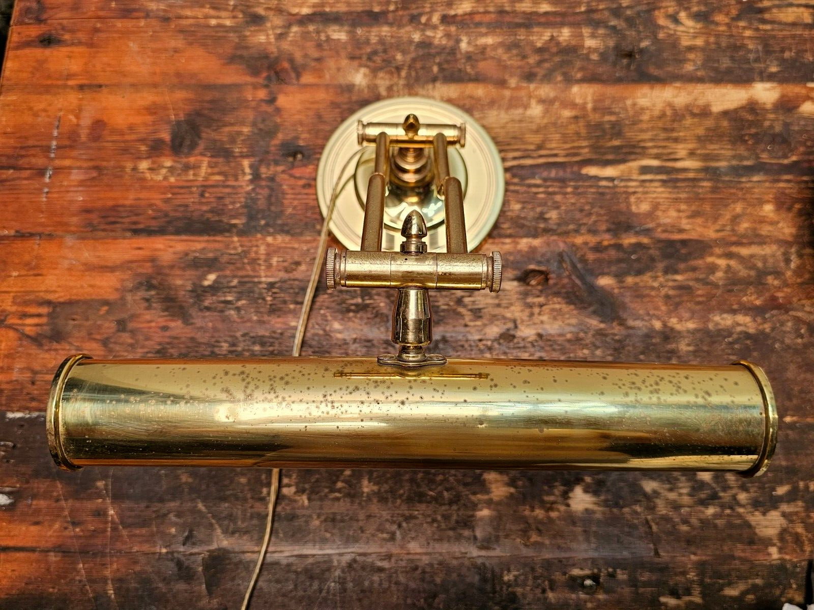 Vintage Brass Finish Bankers Desk Lamp