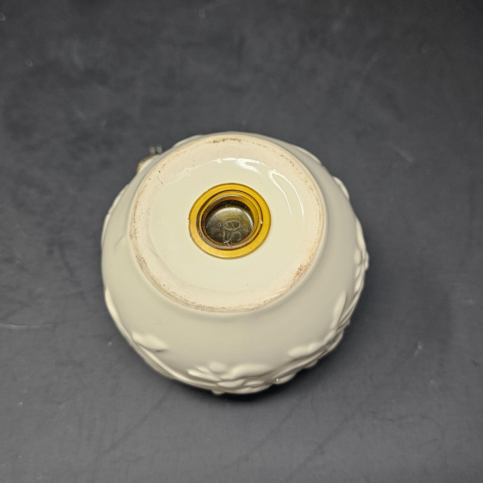 Vintage Ceramic Pomander  3" Dia x 2.5" H