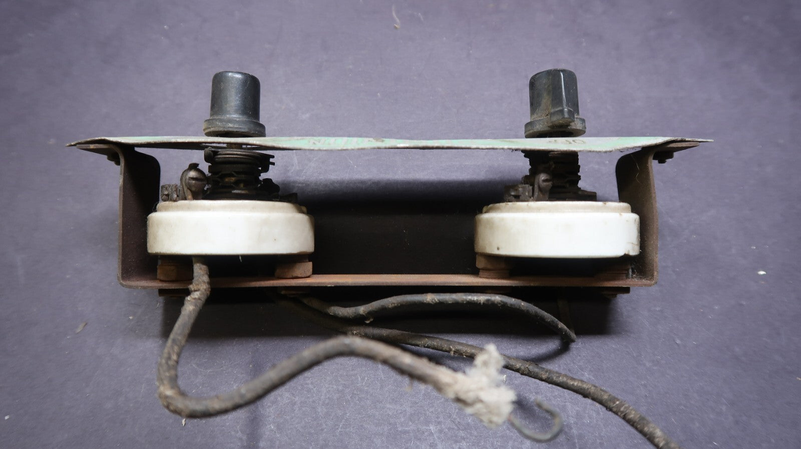 Dominion Electrical MFG Co. Modern Mode Style 546 (Parts Only)