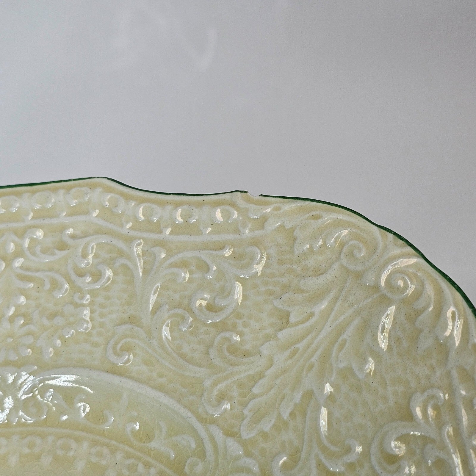 Ridgewood Royal Cauldon England Est 1774 Square Floral Ivory Dinner Plate 8 1/2"