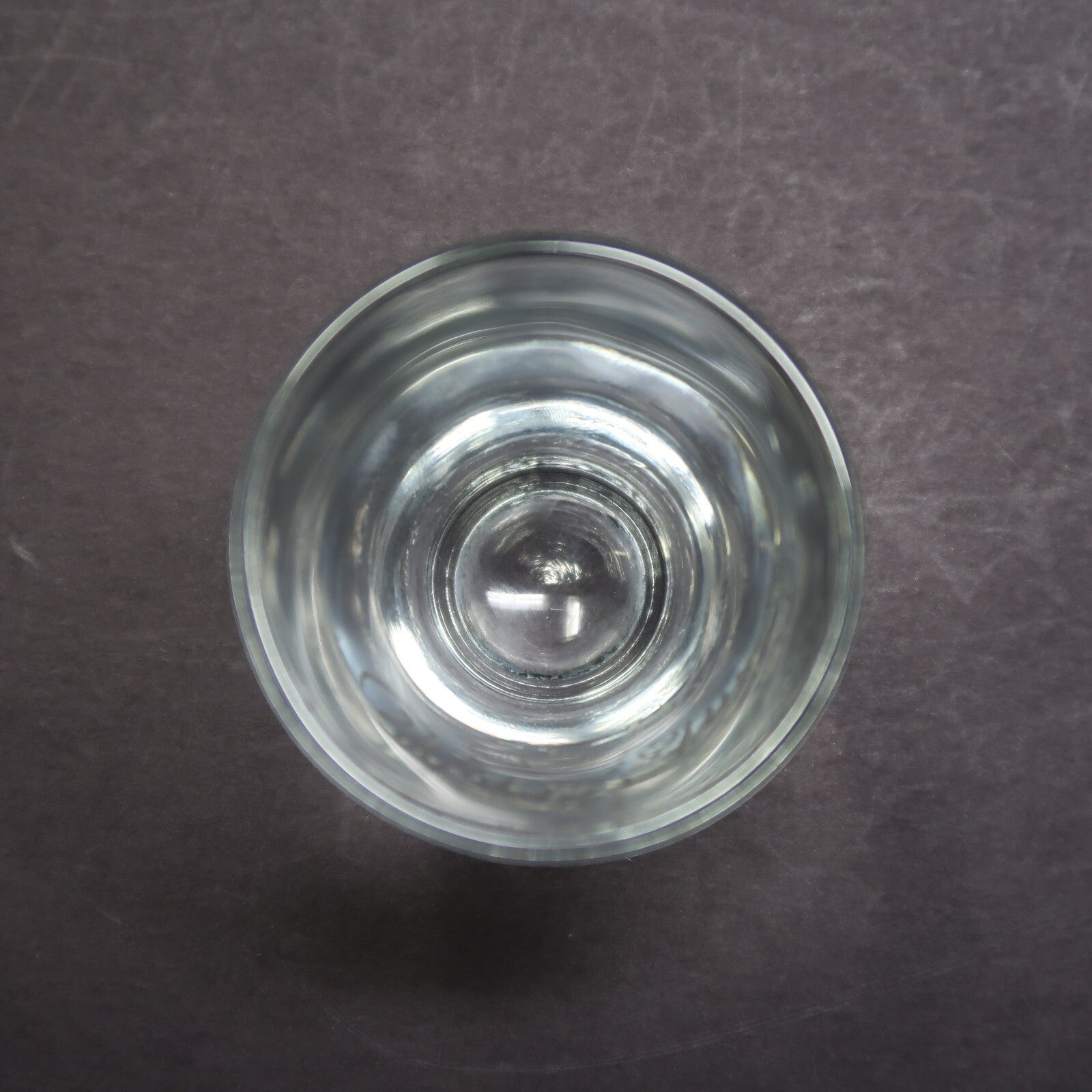 Clear Shot Glass Etched " Merry Christmas 1985 " H 2.3"