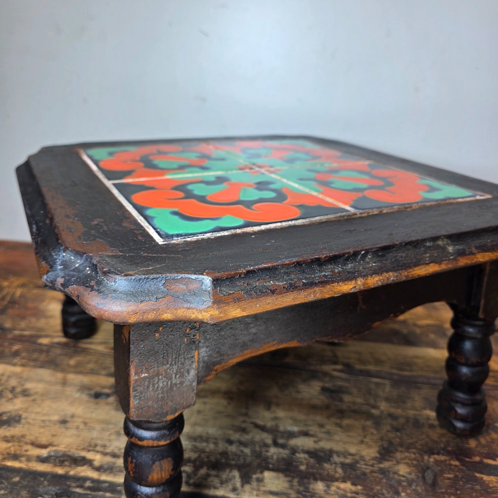 Antique Tile Top Table Sterling Furniture Santa Monica/Taylor Style California