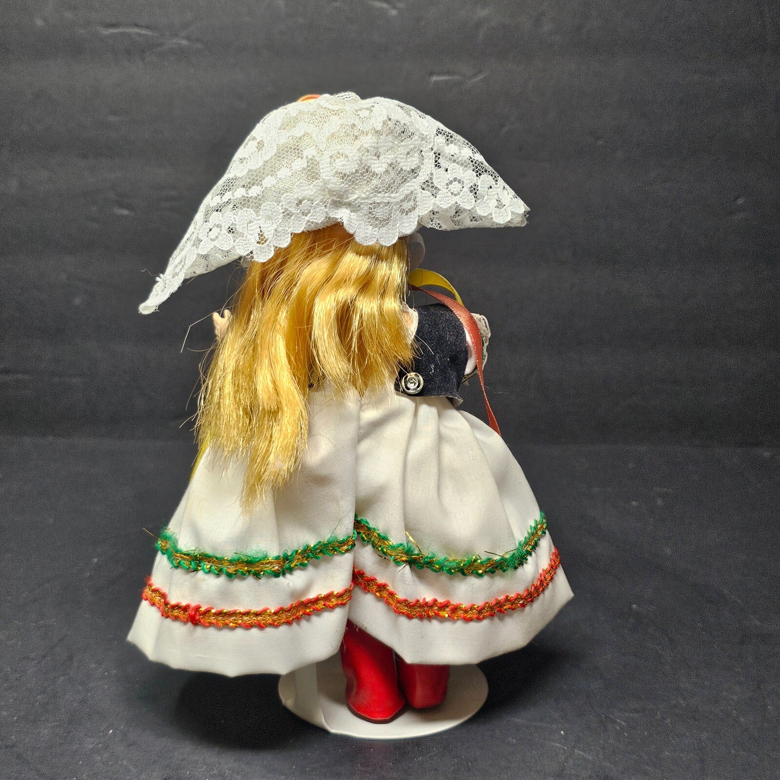 Vintage Vogue Doll Company Toys Polish Ginny Far Away Lands 1970s