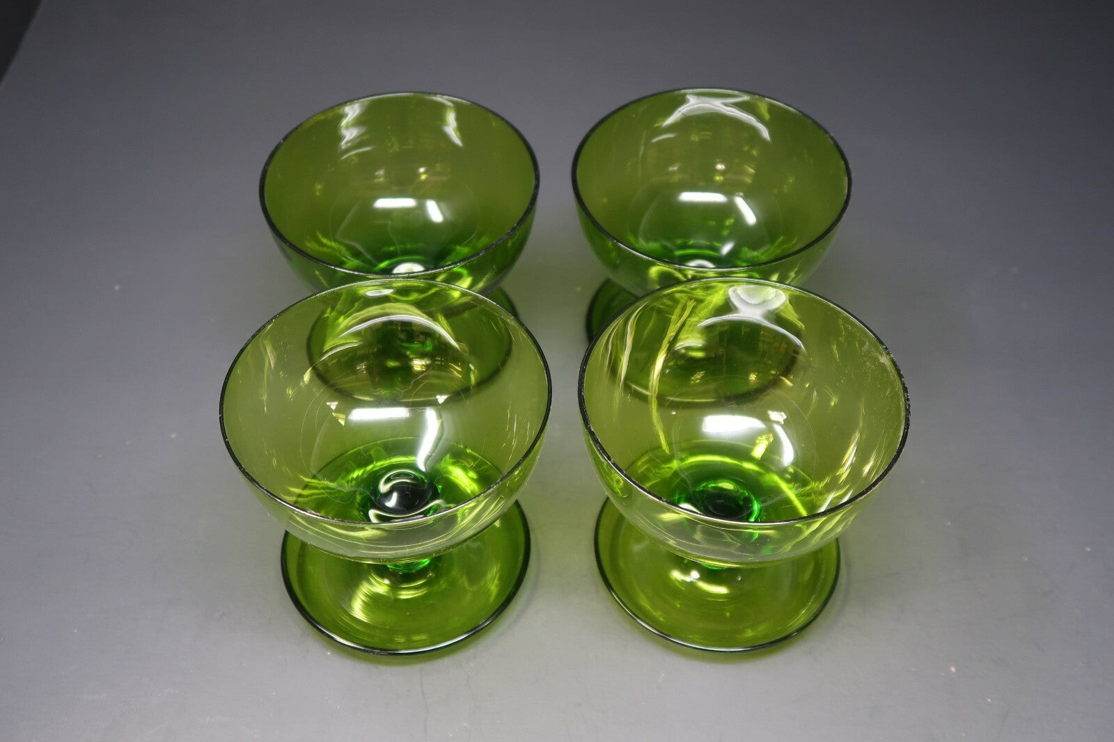 Lot of 4 Green Glass Comport Desert Bowl Cutlery Rest on Bottom  3.75" x 3.75"