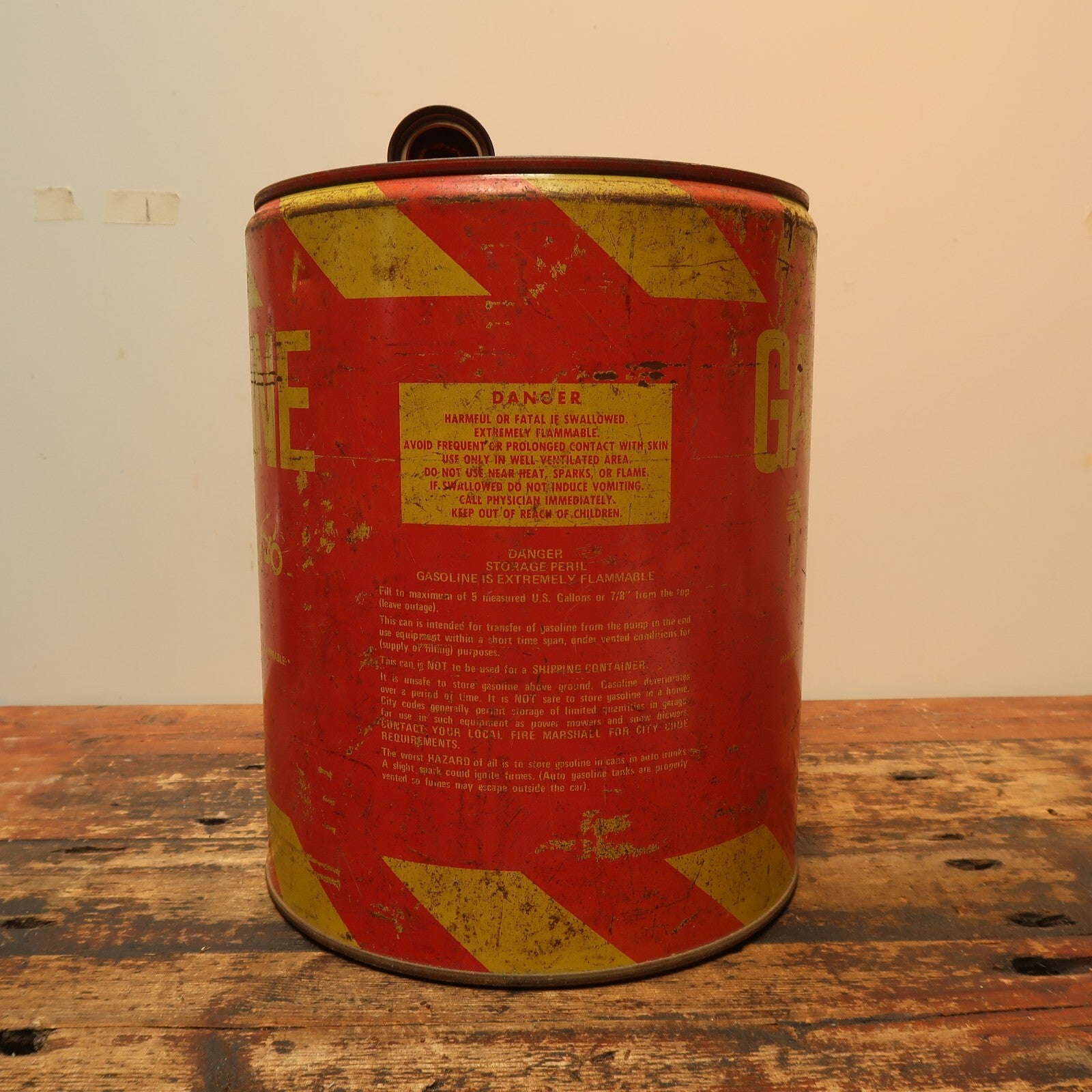 Bennett Industries 5 Gallon Gas Can 11" Dia x 14" H (No leakage)