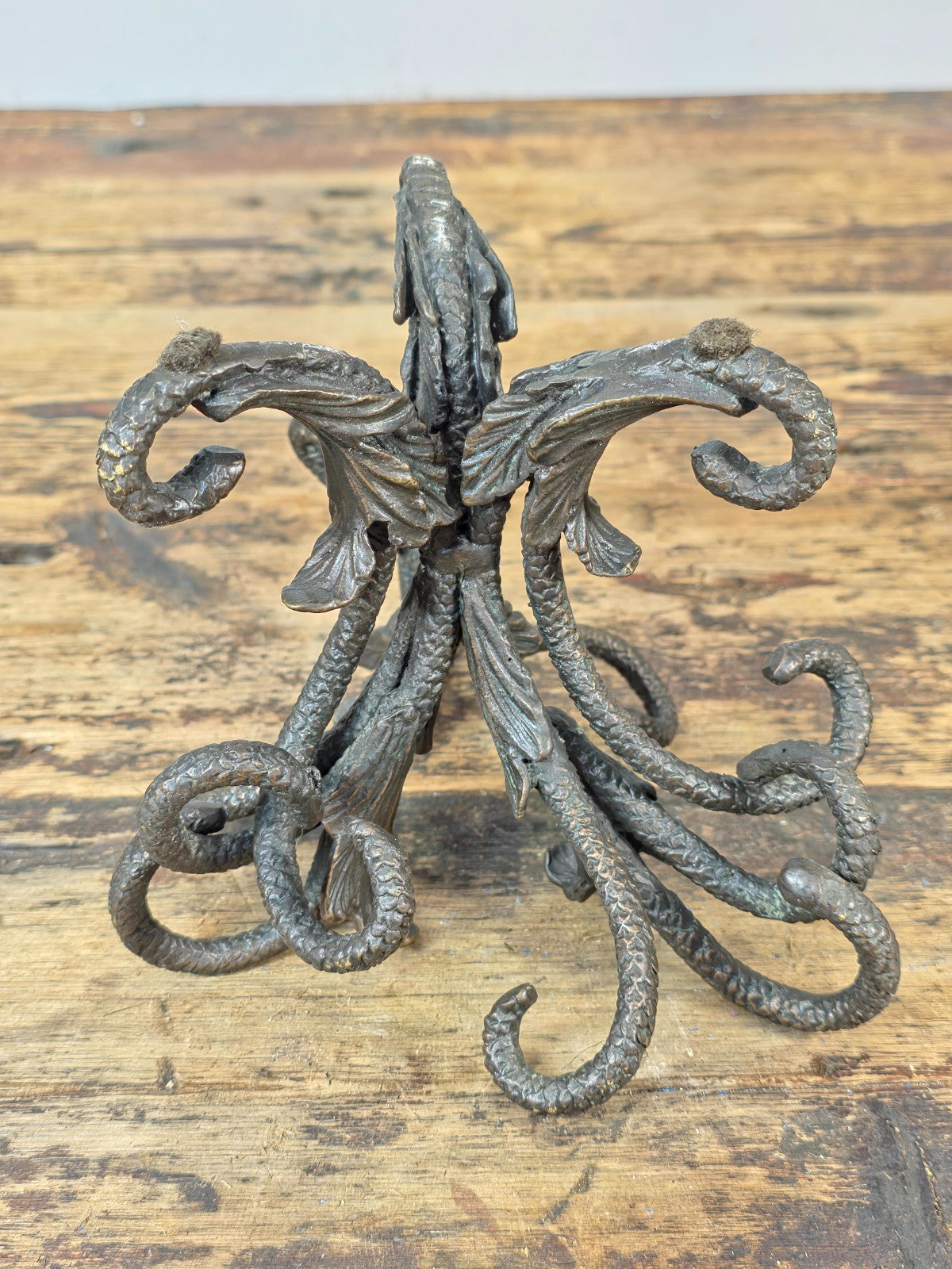 Botanical Cast Bronze Sphere Stand — Acanthus Leaf Orb Holder 6"