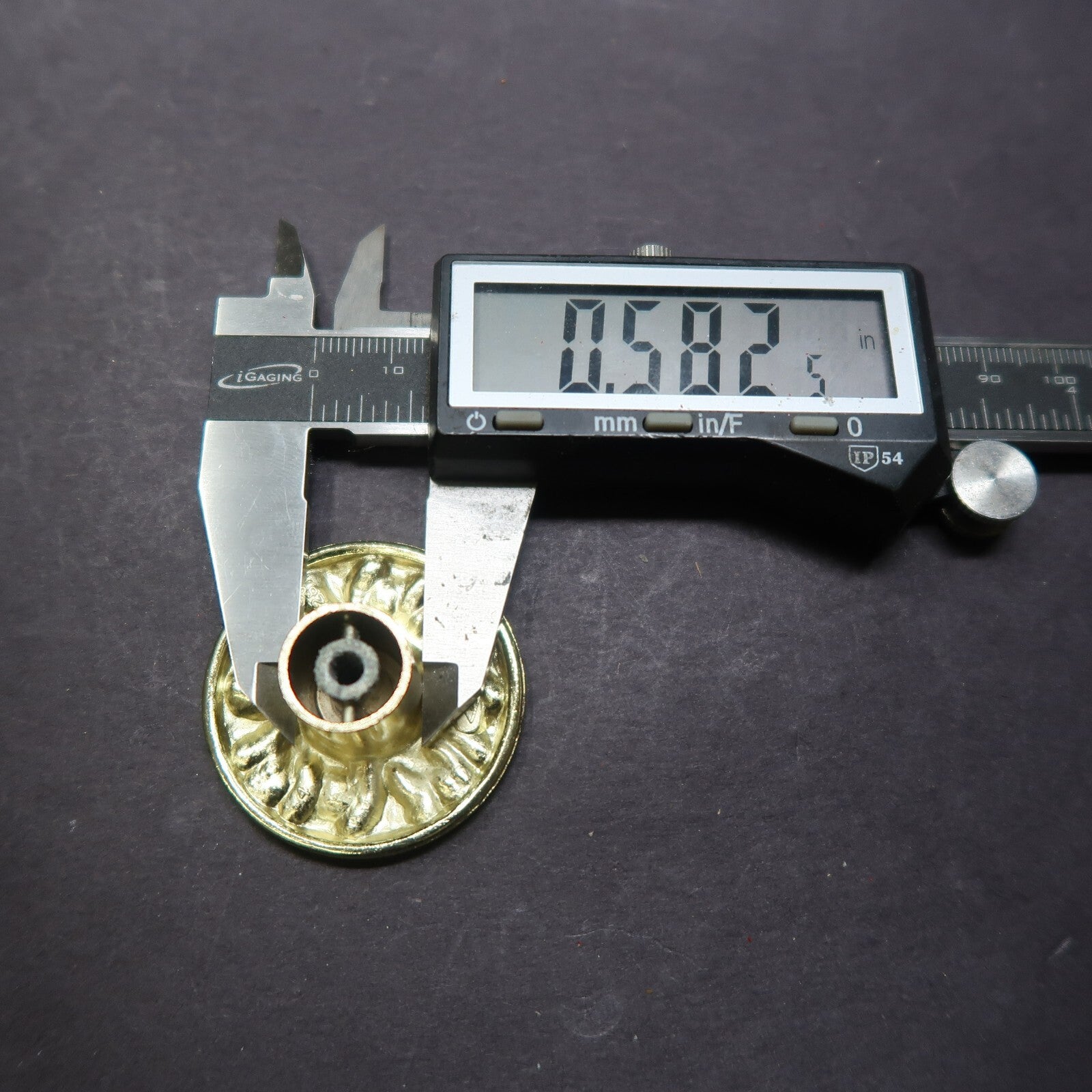 J.B. Jaybee Floral Cabinet Knob Gold & White NOS