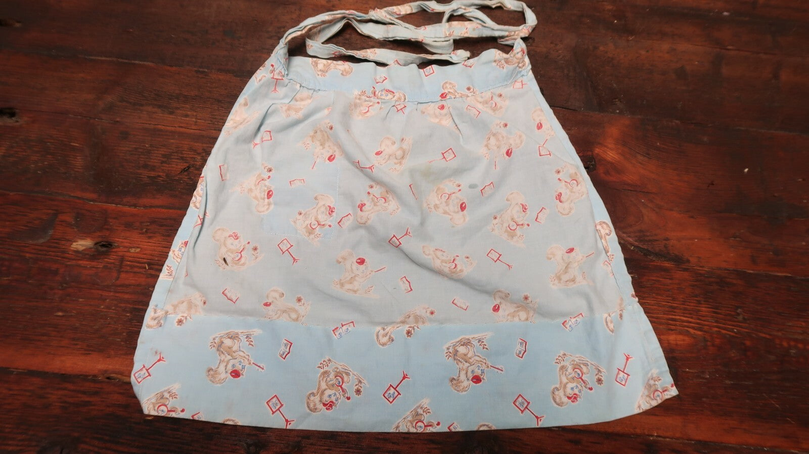 Vintage Cotton Half Apron Squirrel Playing Instruments Child's or XS