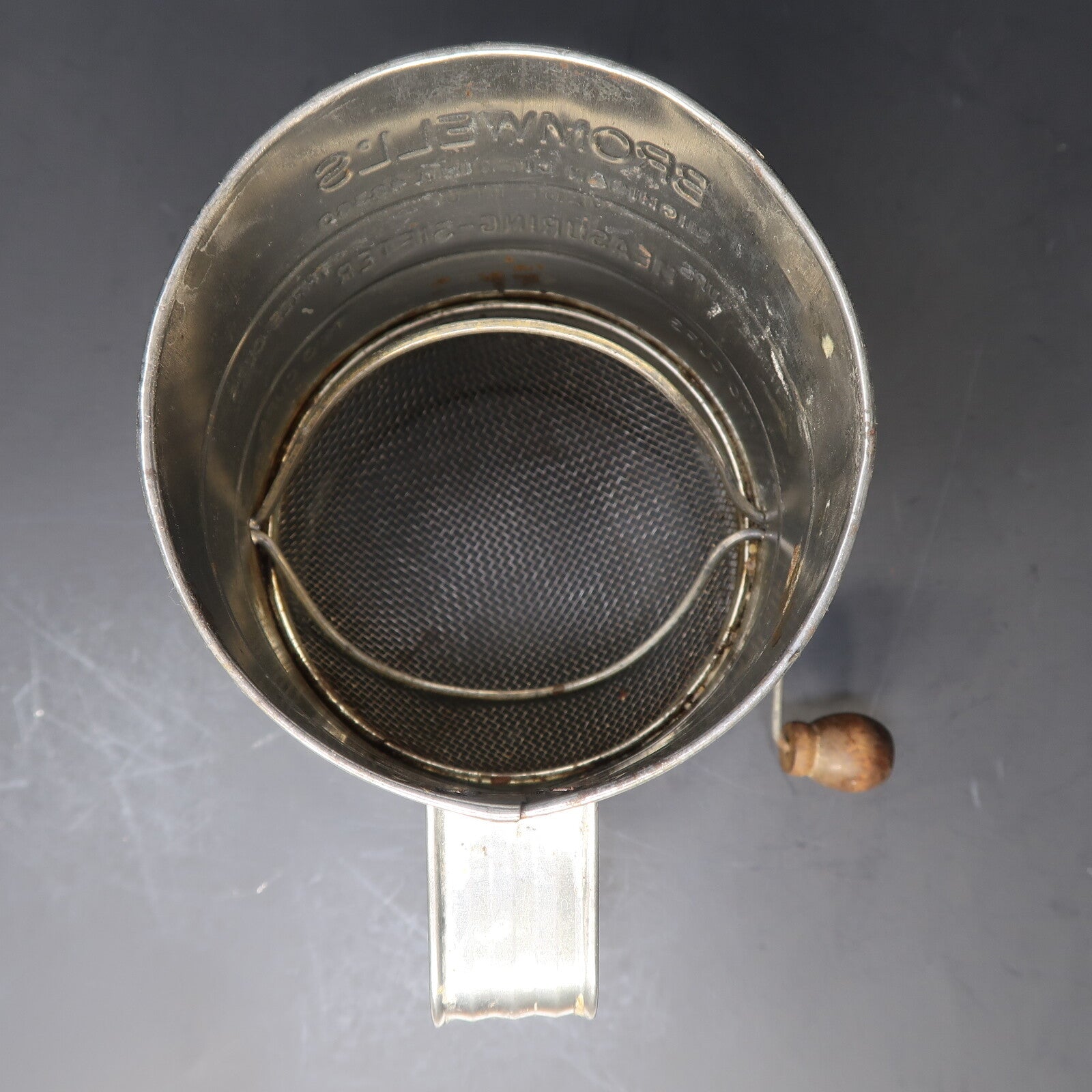 Bromwell's Vintage 3 Cup Flour Sifter Wooden Handle