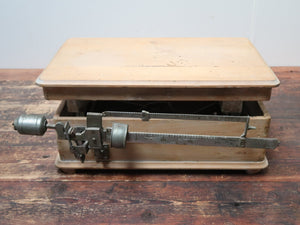 Antique P. VENTI CHILOG Scale Wood and Metal made In Italy