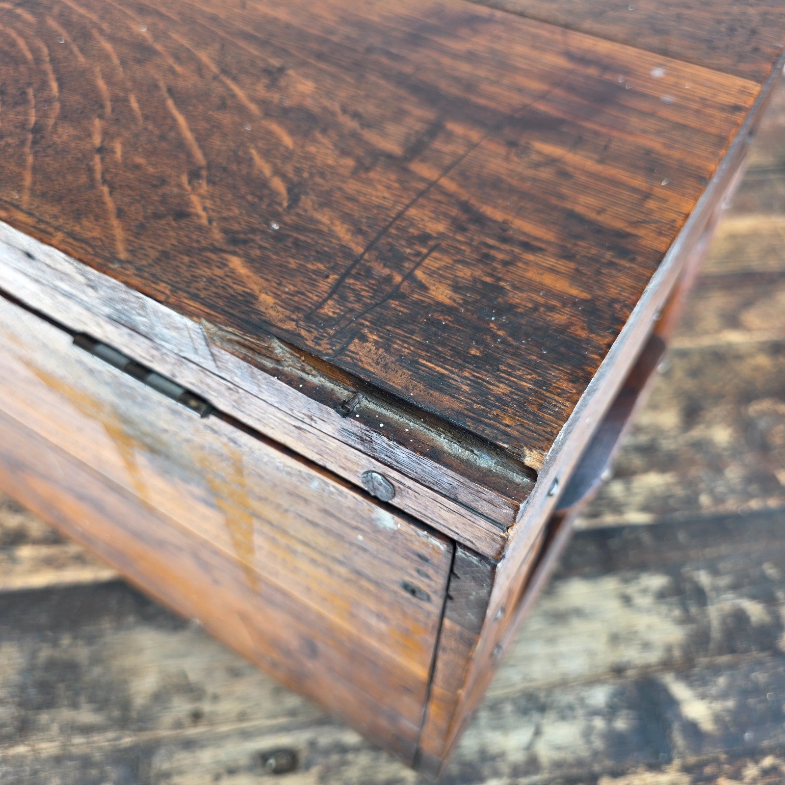 Antique Oak Wooden Tool Box with Brass Hardware & Tray (1920s–40s)